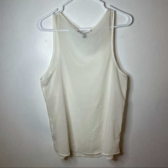 White lightweight tank blouse - Picture 2 of 5